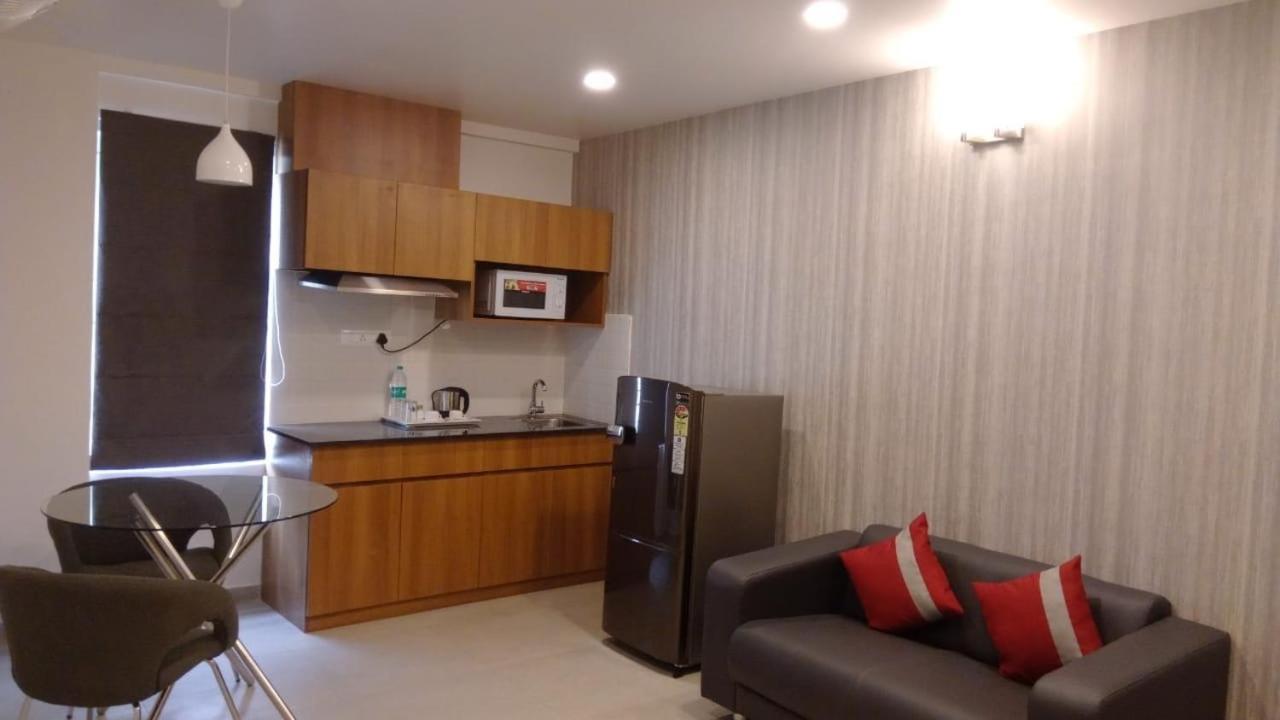 Parkwood Suites Kadubeesanahalli-Fully Vaccinated Staff Bangalore Buitenkant foto